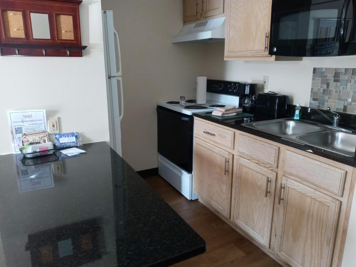 Ashley Quarters Hotel Airport-Cincinnati Флорънс Екстериор снимка